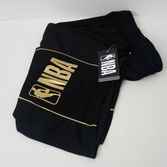 SOLD SOLD SOLD SOLD NBA Black w/Gold Logo Medium Short with 2 pockets - Picture 14 of 16